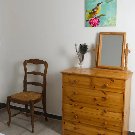 Le Des Violettes Holiday home *