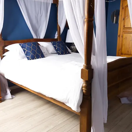 Le Des Violettes Ger (Manche)