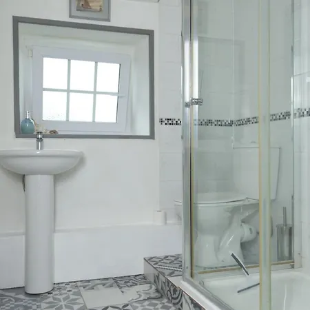 Le Des Violettes Tatil Evi